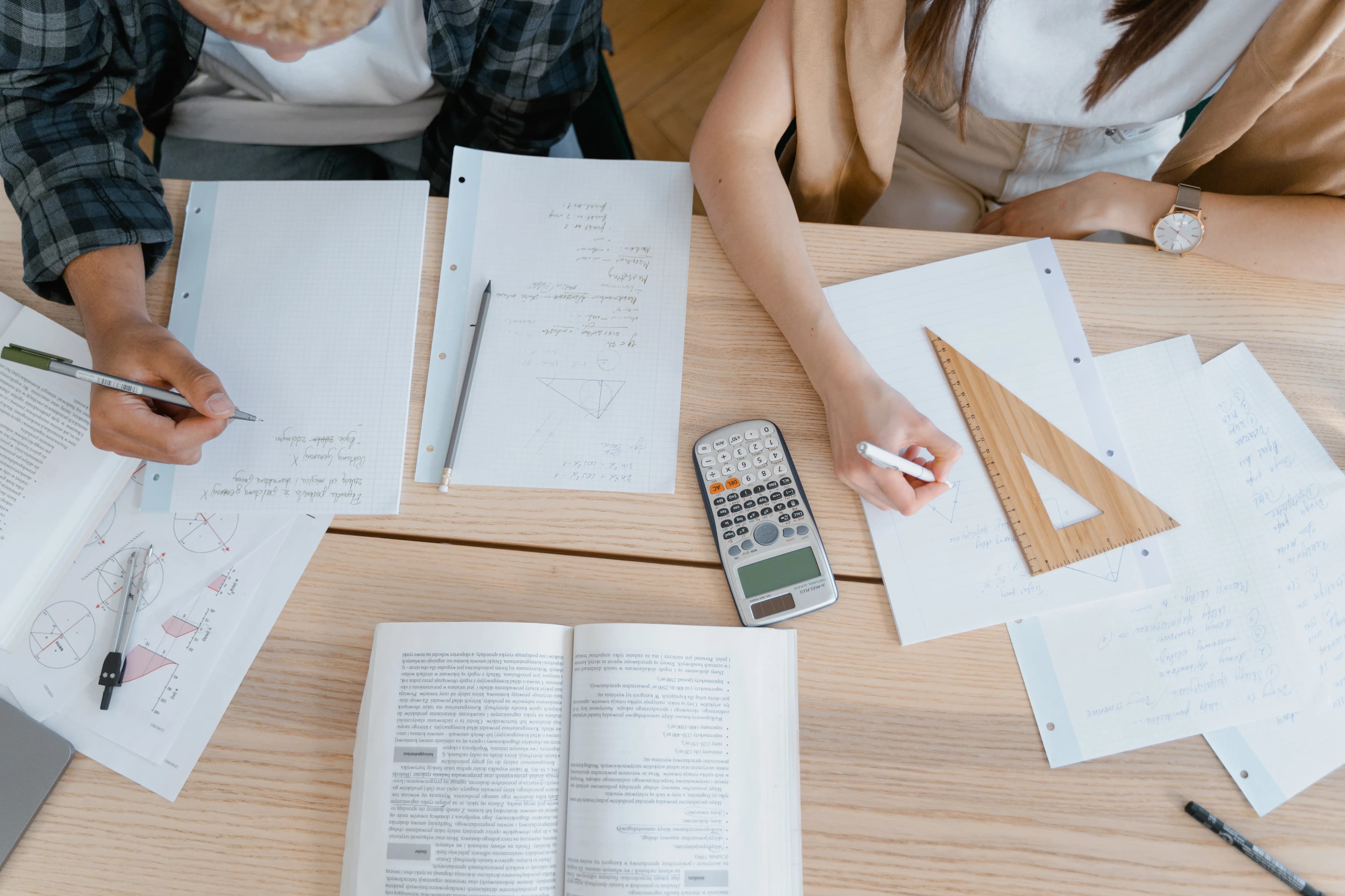 Best Online Maths Tutors in Scotland: A Parent’s Guide