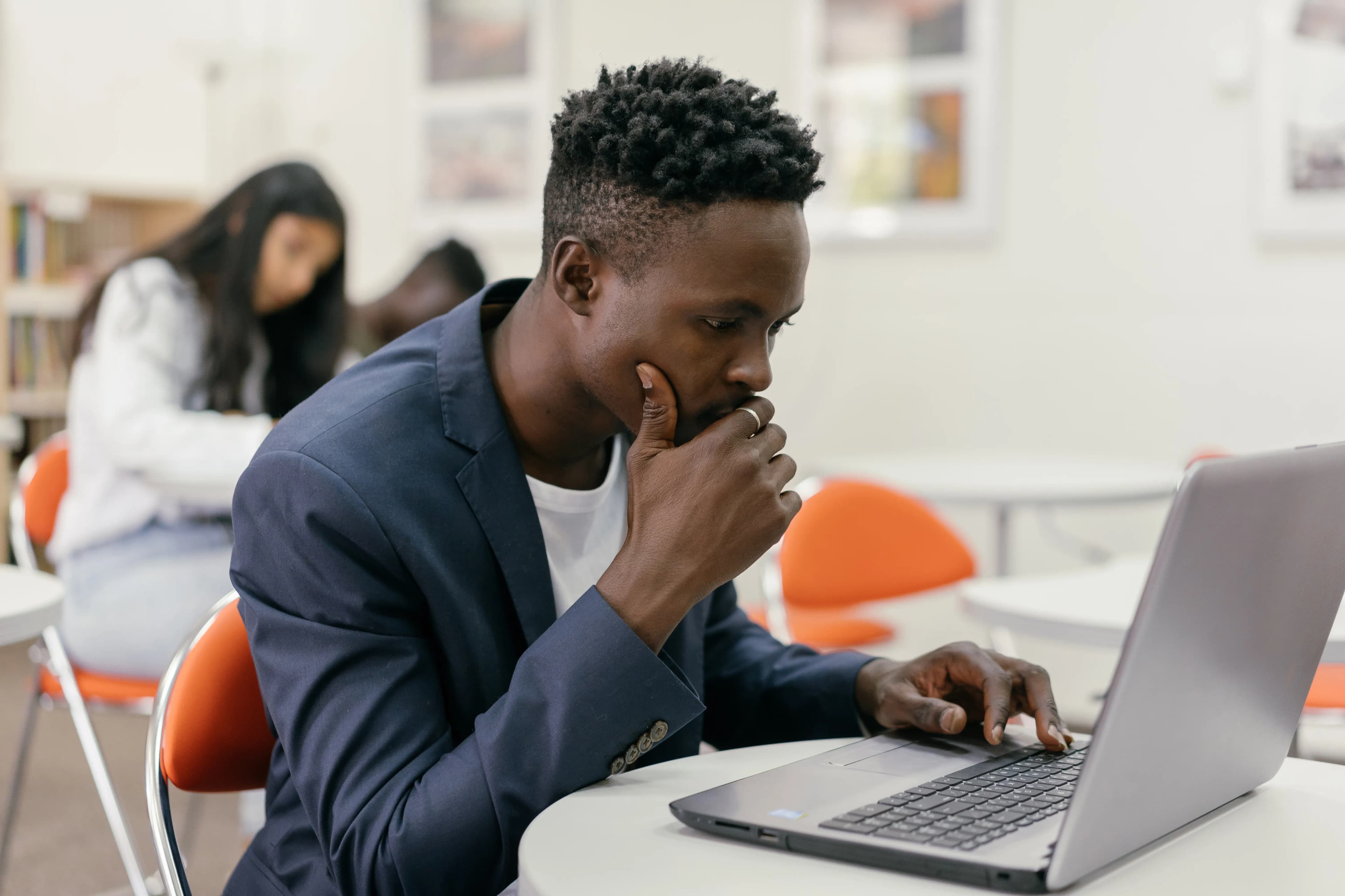 UCAS 2027: 15 October Deadline Guide for Medicine, Dentistry, Veterinary & Oxbridge